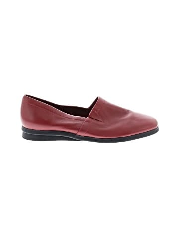 Etienne Aigner Flats (view 1)
