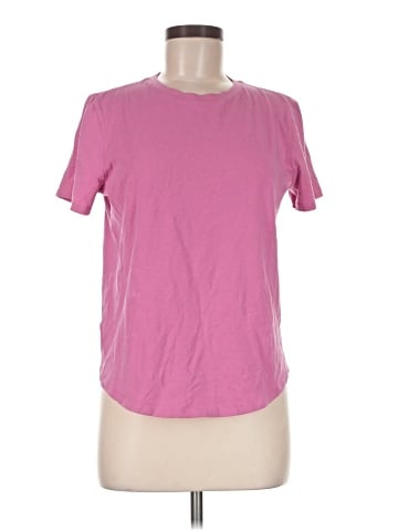 Lululemon Athletica Short Sleeve T-Shirt (view 1)