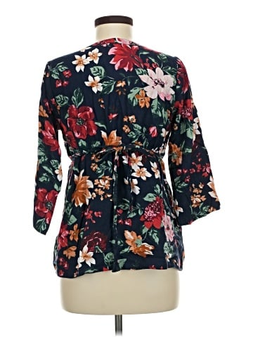 Old Navy - Maternity 3/4 Sleeve Blouse (view 2)