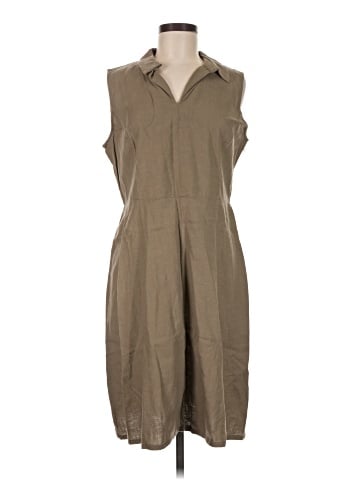 T Tahari Casual Dress (view 1)