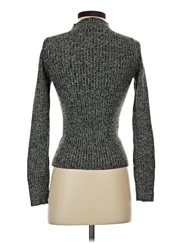 Uniqlo Turtleneck Sweater (view 2)