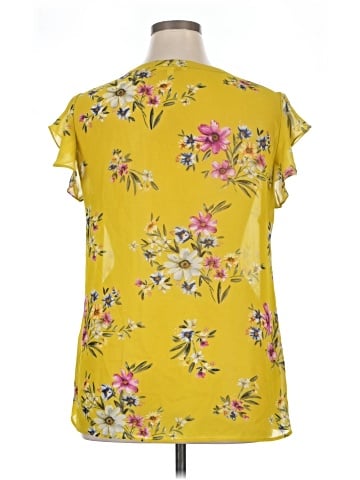 DR2 Short Sleeve Blouse (view 2)