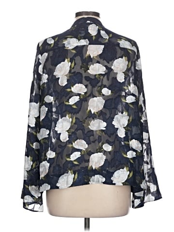 dalia 3/4 Sleeve Blouse (view 2)