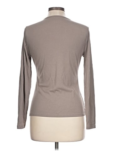 Abercrombie & Fitch Long Sleeve T-Shirt (view 2)