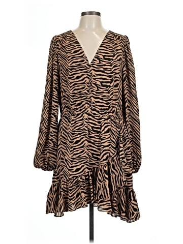 Banana Republic Factory Store Casual Dress (view 1)