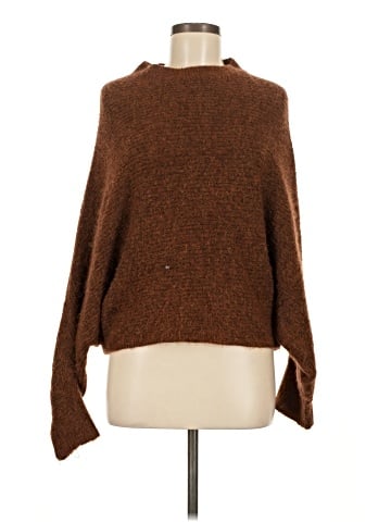 Debut Poncho (view 1)
