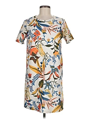 Trafaluc by Zara Casual Dress (view 1)