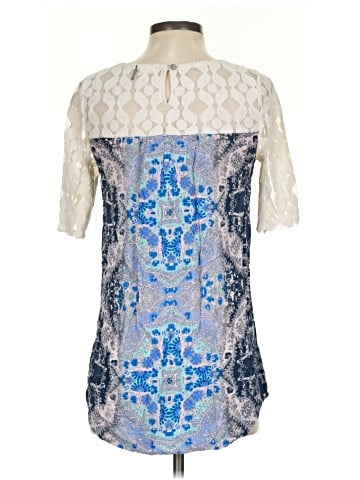 Akemi + Kin Short Sleeve Blouse (view 2)