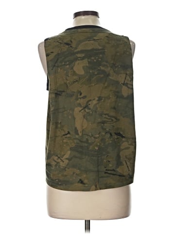 Under Armour Sleeveless T-Shirt (view 2)