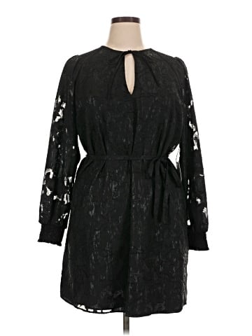 Elizabeth and James Casual Dress (view 1)