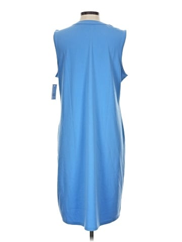 Croft & Barrow Casual Dress (view 2)