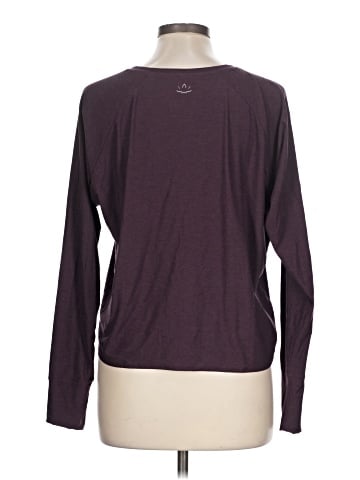Beyond Yoga Long Sleeve T-Shirt (view 2)
