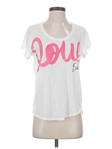 Victoria's Secret Short Sleeve T-Shirt (view 1)
