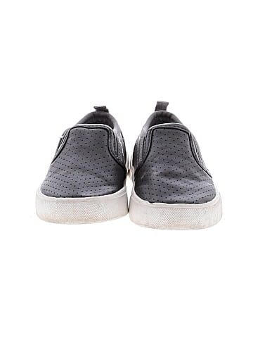 OshKosh B'gosh Sneakers (view 2)