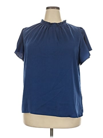 Pretty Garden Short Sleeve Blouse (view 1)