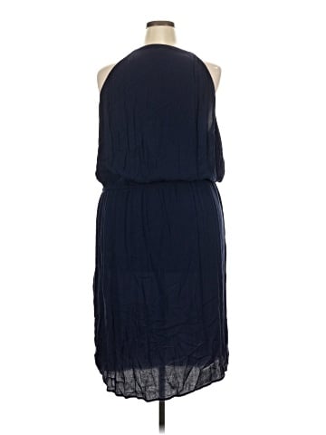 Gap Outlet Casual Dress (view 2)