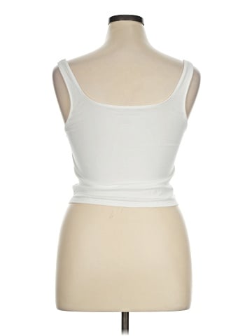 American Eagle Outfitters Tank Top (view 2)