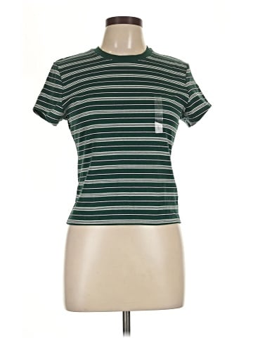 Uniqlo Short Sleeve T-Shirt (view 1)