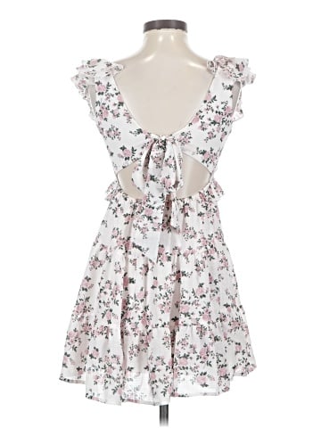 Francesca's Casual Dress (view 2)