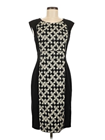 Classiques Entier Cocktail Dress (view 1)