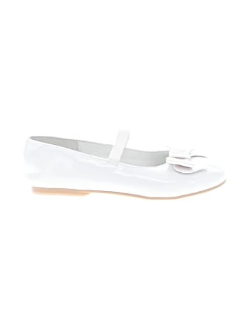 Nina Flats (view 1)