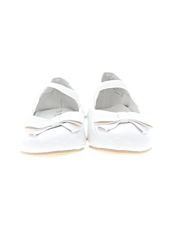Nina Flats (view 2)