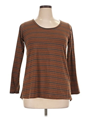 Lularoe 3/4 Sleeve T-Shirt (view 1)