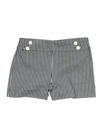Versona Shorts (view 1)