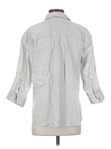 Uniqlo 3/4 Sleeve Button-Down Shirt (view 2)