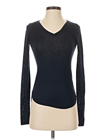 Abercrombie & Fitch Long Sleeve T-Shirt (view 1)