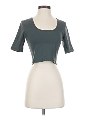 Paragon Short Sleeve Top (view 1)