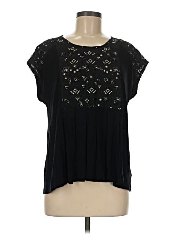 Akemi + Kin Sleeveless T-Shirt (view 1)
