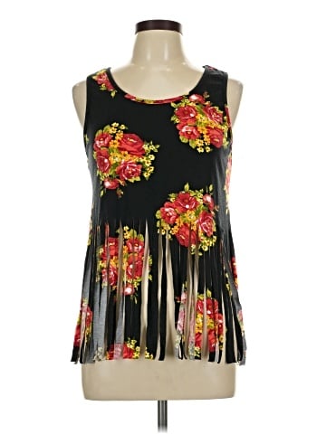 Free Kisses Sleeveless Blouse (view 1)