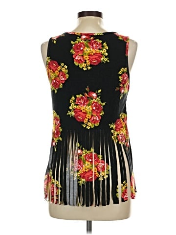 Free Kisses Sleeveless Blouse (view 2)