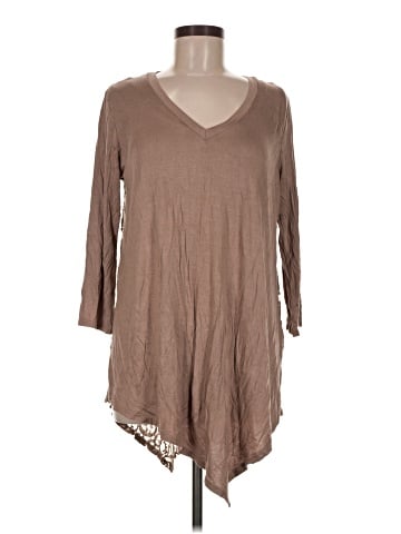 Kate & Mallory designs 3/4 Sleeve Top (view 1)