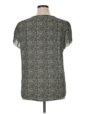 Angashion Short Sleeve Blouse (view 2)