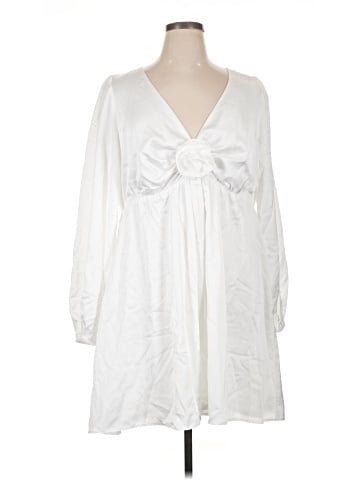 Show Me Your Mumu Casual Dress (view 1)