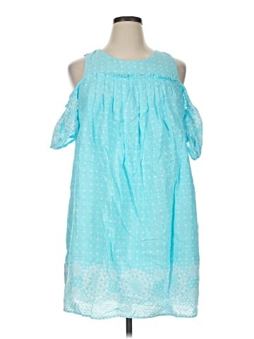 Crown & Ivy Casual Dress (view 1)