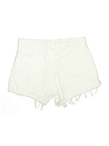 Gap Shorts (view 2)