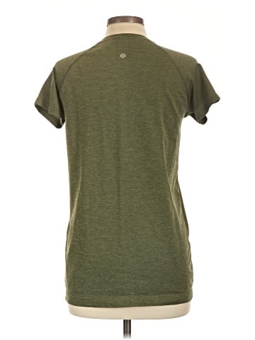 Lululemon Athletica Short Sleeve T-Shirt (view 2)