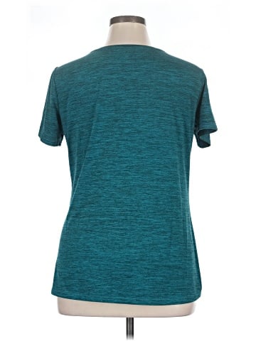 Amazon Essentials Active T-Shirt (view 2)