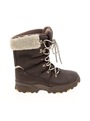 Quest Boots (view 1)