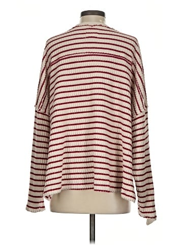 American Eagle Outfitters Pullover Sweater (view 2)