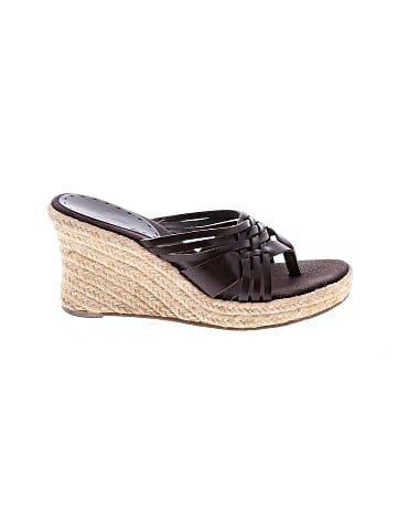 Gianni Bini Wedges (view 1)