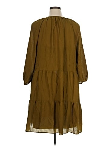 Banana Republic Casual Dress (view 2)