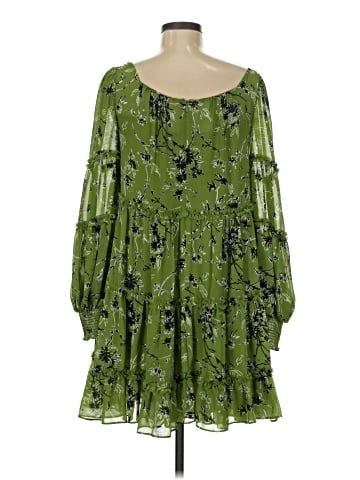 Cinq à Sept Cocktail Dress (view 2)