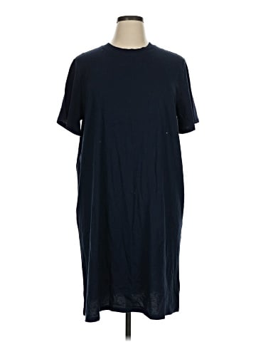 Old Navy Casual Dress (view 1)