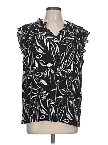 Cable & Gauge Sleeveless Blouse (view 1)