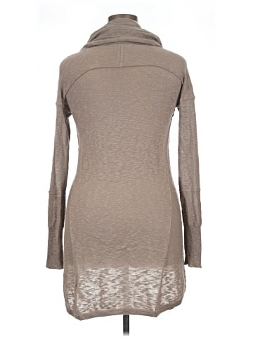 Ruby Moon Long Sleeve Turtleneck (view 2)