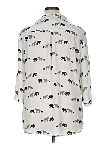 New York & Company 3/4 Sleeve Blouse (view 2)